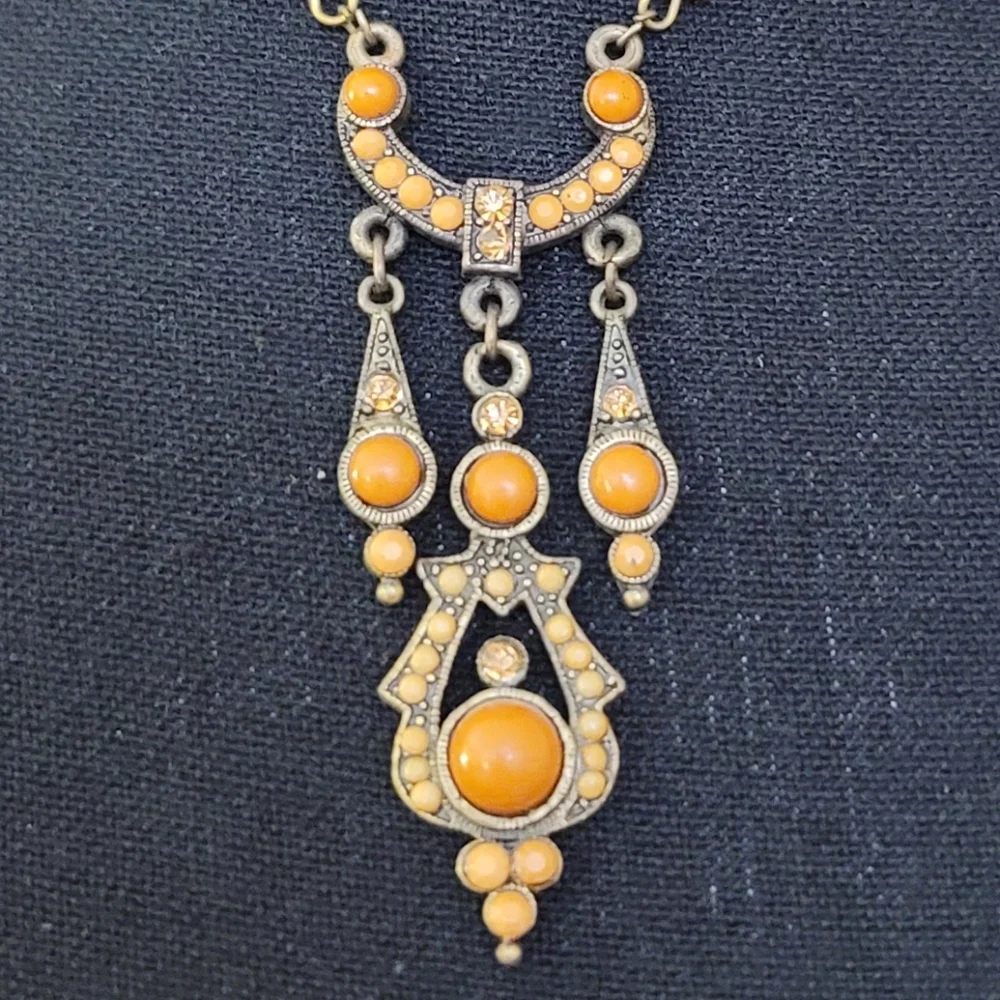 EUC Avenue Women's Vintage Tribal Beaded Necklace - Picture 5 of 9